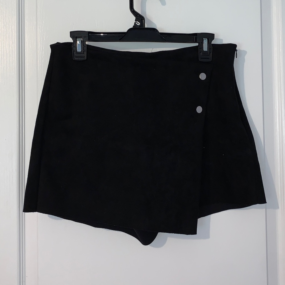Black Shorts/Skirt